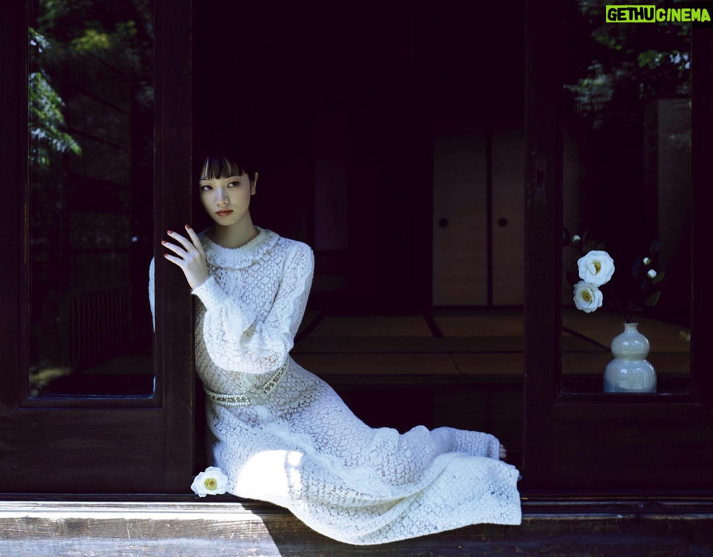 Nana Komatsu Instagram - @harpersbazaarjapan
@chanelofficial 🦋