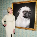 Katherine Heigl Instagram - Thrilled to attend the opening event for the “Best In Show: Pets In Contemporary Photography” exhibition at @fotografiska.newyork last night with @badlandsranchpets Blown away by the talent of the 25 artists and how they've captured the essence of our beloved pets in culture. And... meeeting some of the furry attendees? Absolute highlight!!

Every ticket sold supports the work of the @jasonheiglfoundation Visit from now through January 2024 to experience mesmerizing images and make a difference for animals in need! #BestInShow #FotografiskaNY #NewYork 

Stylist: @debswatson
Photography: Ben Rosser/BFA.com