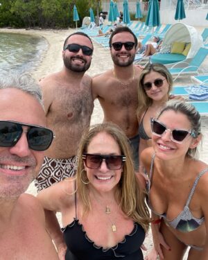 Susana Vieira Instagram - Família!!! ❤️ Maior felicidade do mundo 🌍