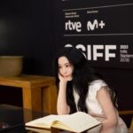 Fan Bingbing Instagram - Photocall & book signing of official jury.

#SSIFF2023 #71SSIFF