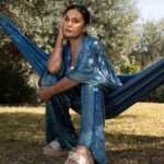 Hend Sabry Instagram – “If the Olive Trees knew the hands that planted them, Their Oil would become Tears.”
Mahmoud Darwish
Wearing @secondchanceonline 
Photo by @hamdi_van_buuren 
MUA and hair @wissem.yahyaoui.5
