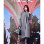 Han Hyo-joo Instagram - @ferragamo
@_maximiliandavis_

#ferragamo
#ferragamoss24