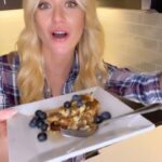 Katherine McNamara Instagram - You said more quick healthy recipes would be a-peel-ing - so here you go, puns and all! You batter believe you’ll flip for these pancakes. So yummy - and healthy - it’s bananas! 
🥞🍌💛 #bananapancakes #puncakes #letthemeatpancakes