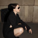 Anna-Maria Sieklucka Instagram - a mix of technology and fashion 🖤 @coperni killed it again 

all black from @coperni 

@vitkac [zaproszenie]

#coperni #pfw #parisfashionweek #streetstyle