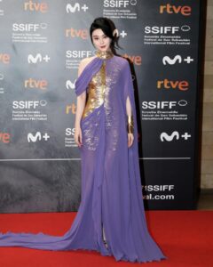 Fan Bingbing Instagram - Last day of work in San Sebastián! #71SSIFF

👗 @georgeschakraofficial FW 2023 Couture, styled by @wishgui3 and @_christopherbu_ 
💄💇🏻‍♀️ @huyiyin8 
📸 @yuanyizhang 

❤️ Team: @jerseychong @mattie_ma @babezoooooooe @chrisprapha @randcpmk (@missbega)