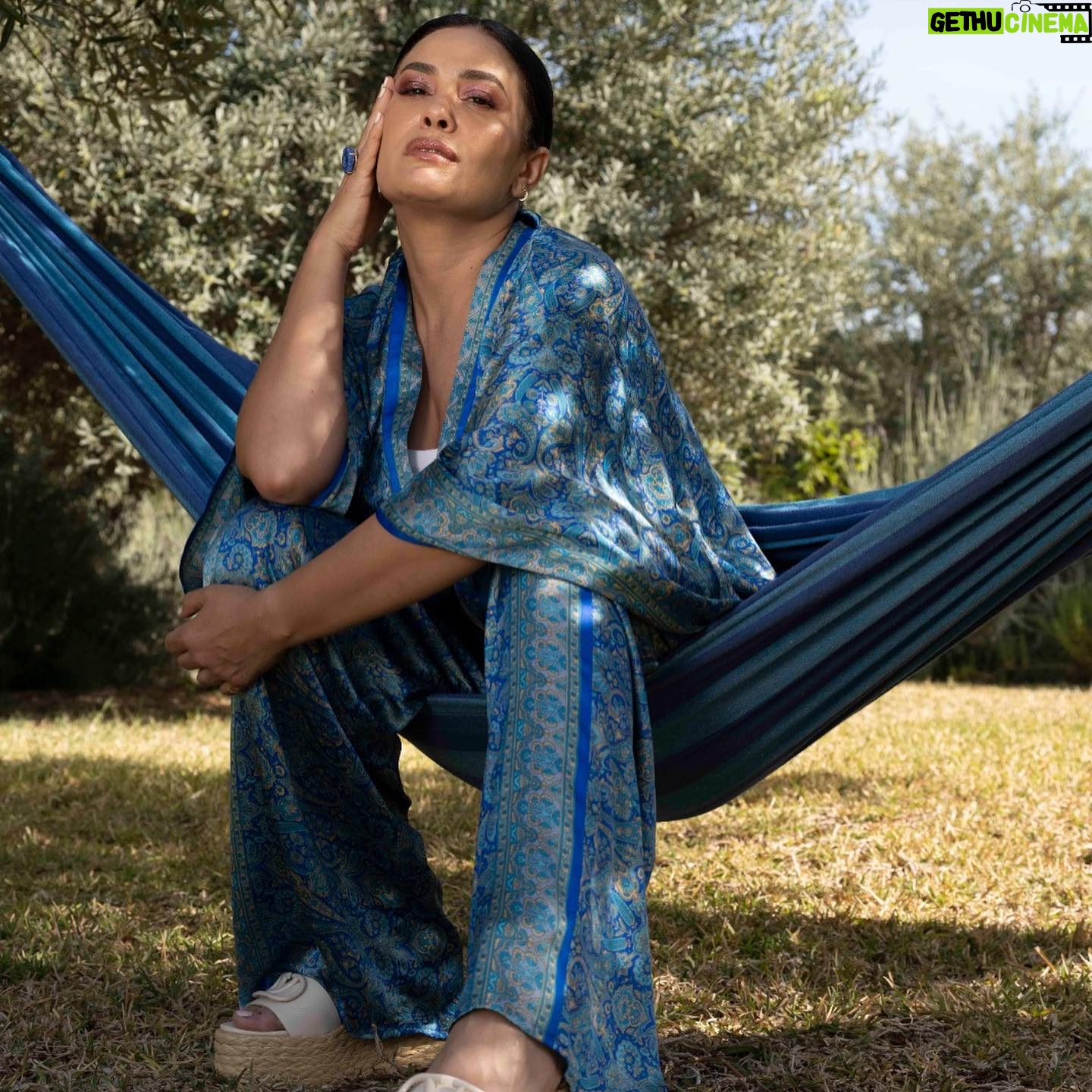 Hend Sabry Instagram - “If the Olive Trees knew the hands that planted them, Their Oil would become Tears.”
Mahmoud Darwish
Wearing @secondchanceonline
Photo by @hamdi_van_buuren
MUA and hair @wissem.yahyaoui.5