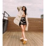 Kōki Instagram - @ugg @uggjapan 🥰
ニューヨークで撮影させて頂いた時のキャンペーンのルックです❤️

高さのあるプラットフォームがファッショナブルなTazzlita、履き心地抜群です💗
この柔らかいコートはこれからの寒い季節にぴったりです！

Lots of love to the team ☺️