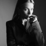 Ludwika Paleta Instagram – Desde pequeña, @ludwika_paleta conoció la fama, convirtiéndose en la mujer que es en la actualidad. ¿La clave para cumplir sus sueños? Constancia, disciplina y nunca dejar de creer. Madura, libre y con un porte inigualable, así es como envolvió a nuestras páginas del mes de octubre. Ve por tu revista print para leer la entrevista completa.

Créditos:
Director Editorial: @gerardangulo 
Fotografía: @carlos_ruizc
Realización: @sergio.valenzuelach 
Maquillaje: @pedroypablotorres 
Peinado: @pedroypablotorres
Asistente de moda: @michortizand 
Asistente de fotografía: @ivanovich_as 
Producción: @afra.cuellar