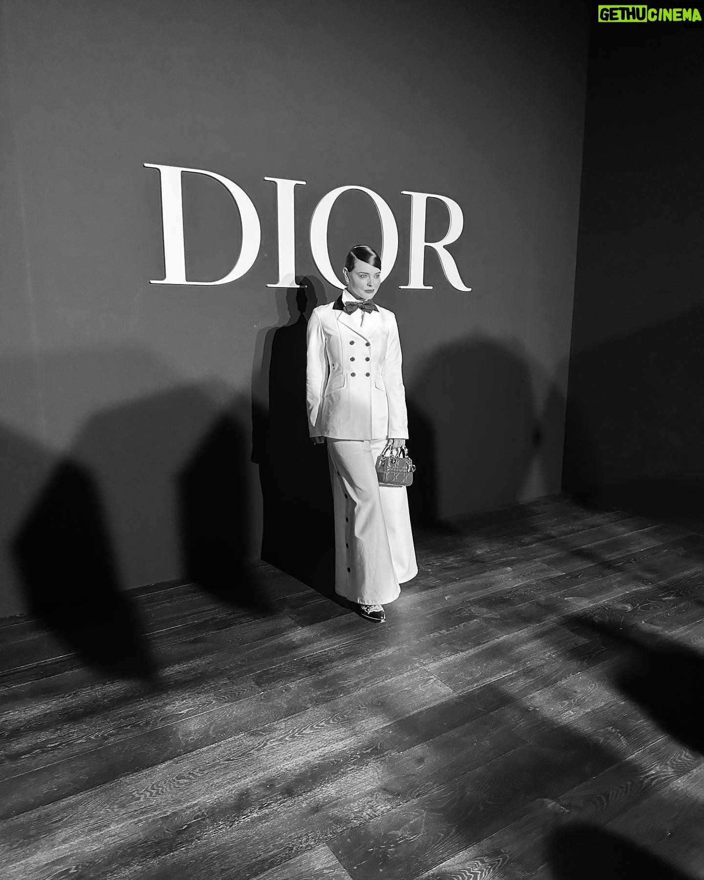 Fabiola Guajardo Instagram - Thank you @dior π€ @diorbeauty
Mi primera vez en Fashion Week Paris y me llevo los mejores recuerdos.
-
Gracias dream team @laloremis @esejuanfuentes @betoville