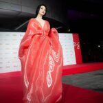 Fan Bingbing Instagram - The 28th Busan International Film Festival. 
How do you like my jelly dress? 😁