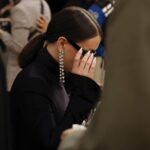 Anna-Maria Sieklucka Instagram - @victoriabeckham is always on point! 🖤

look @victoriabeckham @vitkac 
pic @nadiakrawiecka 

[zaproszenie]

#parisfashionweek #vitkac #victoriabeckham