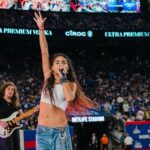 Jessie Reyez Instagram - 🟦🟦🟦🙎🏽‍♀️🟦🟦🟦 #ad
Performed at the CÎROC halftime show during the New York Giants game in celebration of Latino Heritage Month ❤️
.
.
.
. 
.
CÎROC Vodka. Distilled From Fine French Grapes. 40% Alc/Vol. Imported from France by Diageo, New York, NY. Drink responsibly. Don’t share with anyone under legal age.