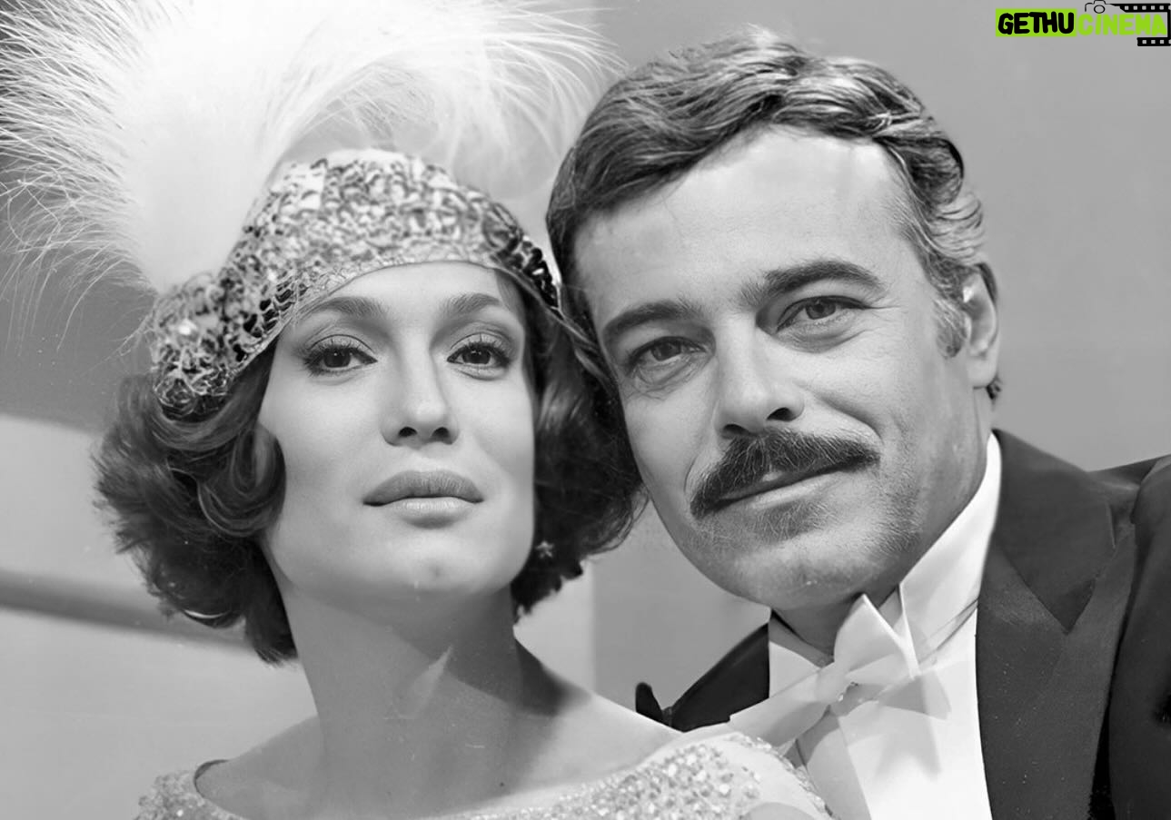 Susana Vieira Instagram - A novela 'A Sucessora', escrita por Manoel Carlos e baseada na obra de Carolina Nabuco, completa hoje (9/10), 45 anos de estreia no horário de 18h da TV Globo. Todos os capítulos estão no Globoplay! ❤️