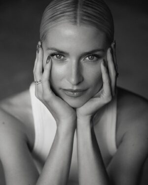 Lena Gercke Instagram - Add a caption 💕 

Shot by the talented @susanbuth 
H m by my 💕 @benmayerprofessional