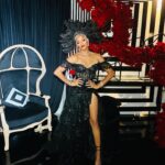 LeToya Luckett Instagram - ✨ Cirque du Moleil ✨

Celebrated my beautiful freind @exquisitemo for her 40th Burfday last night! Annnddd baby it was nothing less of a  magical extravaganza!! 🎪🎠❤️

And of course @stylistjbolin had the feathers READY! 😆

Photographer: @sterlingpics 
Styled by: @stylistjbolin 
Hair: @thastylist18 
Makeup: Me

A👏🏽TIME👏🏽WAS 👏🏽 HAD👏🏽