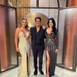 Scarlet Ortiz Instagram - ¡Ya conocieron a los protagonistas de esta historia ✨! Y estamos seguros que quedaste con ganas de ver mucho más 🙌🏼 de #DramáticasPorVenevision 🤩 

Déjales todo tu amor ❤️ en la cajita de comentarios 👇🏽