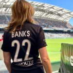Elizabeth Banks Instagram - Congratulations to @weareangelcity on their big win! As a fan myself, it was extra special being there on fan appreciation day. Thank you for having me 🩷🤍