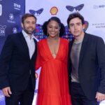 Juliana Alves Instagram – Noite de Tapete Vermelho para exibição de “O sequestro do voo 375” no @festivaldorio 

Foi incrível assistir junto com o público e sentir que nosso filme encantou tanta gente. Foi aplaudido vários vezes durante a exibição. 
Roteiro, produção, direção e elenco espetaculares! Que orgulho! 
A estreia promete! Dezembro é logo ali 👀🛩️✈️

#festivaldorio #sequestrodovoo375