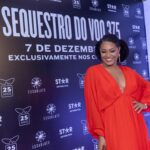 Juliana Alves Instagram – Noite de Tapete Vermelho para exibição de “O sequestro do voo 375” no @festivaldorio 

Foi incrível assistir junto com o público e sentir que nosso filme encantou tanta gente. Foi aplaudido vários vezes durante a exibição. 
Roteiro, produção, direção e elenco espetaculares! Que orgulho! 
A estreia promete! Dezembro é logo ali 👀🛩️✈️

#festivaldorio #sequestrodovoo375
