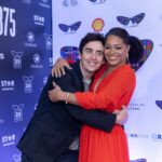 Juliana Alves Instagram – Noite de Tapete Vermelho para exibição de “O sequestro do voo 375” no @festivaldorio 

Foi incrível assistir junto com o público e sentir que nosso filme encantou tanta gente. Foi aplaudido vários vezes durante a exibição. 
Roteiro, produção, direção e elenco espetaculares! Que orgulho! 
A estreia promete! Dezembro é logo ali 👀🛩️✈️

#festivaldorio #sequestrodovoo375