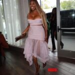 NeNe Leakes Instagram - SWIPE: Stepped out last night to support my friend Ervin Johnson and Atlanta Life Insurance 

Bumped into a ton of Atlanta socialites (I’ll post them in my story😜) Fun times! now let me crawl on back ova here in my corner!

Dress: Alexander McQueen
Shoes: Christian Louboutin
Smile by Nene Leakes 

Enjoy NL💋