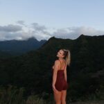 Kinsey Wolanski Instagram - Little bit of the last few days ❤️ @mooreaherelodge