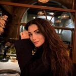 Özge Yağız Instagram -