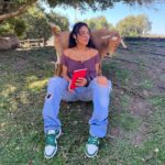 Jessie Reyez Instagram - 📕 out now. words of a goat princess