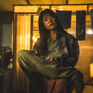 Han Hyo-joo Instagram - 큰칼(섭소천) 온다. 

#독전2 #beliver2  #netflix