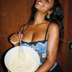 Justine Skye Instagram - for the girls who wanna have some fun & the guys who need something to dream about... bon appétit 

whip it up visualizer out too ;)