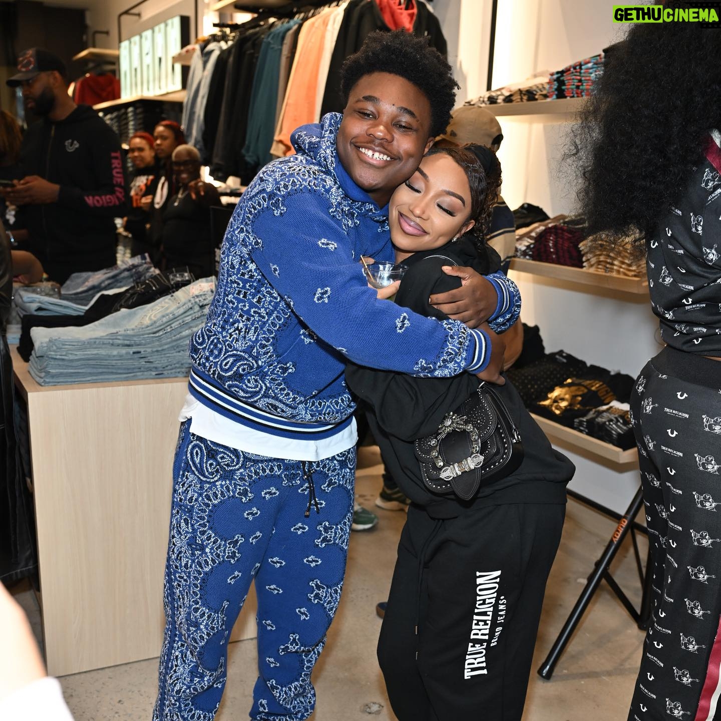 Zonnique Pullins Instagram - @truereligion