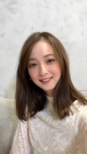 Nozomi Sasaki Instagram - お知らせ🤍
先日インスタライブでもお知らせさせていただいた、iNtimitéのポップアップストア開催の詳細です！
普段はネット販売ですが、定期的にポップアップストアをする理由としては、
やはり実際に皆様に手に取って触れていただいたり、試着していただいたり、生の声を聞けるのが、本当に有難い事だから。

皆様にお会いできるのとても楽しみにしています♡

ノベルティもご用意しております！

この動画は、先日のインスタライブ直前に撮ったムービー🥹
緊張してたけど、素敵なスタッフさんのお陰で和んだ🥹

【詳細】
この度、iNtimité が下記の日程でポップアップショップをオープンいたします！

iNtimite2023秋冬は、日本製ならではの機能性に優れた上質な素材を使用して、iNtimitéの女性らしいデザインはそのままに、冬を快適に過ごせるようなアイテムを作りました。特にアウターにはこだわりました。

当日は、先着順になりますが、ノベルティもご用意しております。
iNtimitéのこだわりを実際に手に取っていただける機会ですので、是非お越しください。

■iNtimité POP UP SHOP at DAIKANYAMA
期間：2023年11月3日（金・祝）～11月5日（日）
場所：〒150-0034 東京都渋谷区代官山町17-4 代官山アドレスD201 シブテナスペース
営業時間：10:00～19:00（11/5 最終日17:00 closed）

【お問い合わせ先】
株式会社ANTHEMICK 
info@anthemick.co.jp