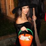 Praya Lundberg Instagram - Witch better have my candy! 🧙‍♀️