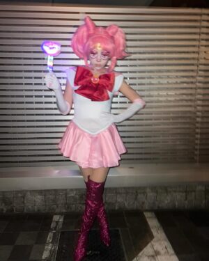 Riisa Naka Instagram - HalloweenNight2023🎀🪄🌙🎃👻

今年はちびうさになったよ🩷

たくさんアップしたい写真ありすぎて
とりあえずこれから🩷w

#halloween 
#セーラームーン
