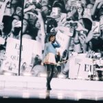 Aitana Instagram – esta gira la estoy disfrutando tantoooo 🧡🩵🖤 Las Palmas de Gran Canaria, Sevilla y Bilbao gracias a todxs por vuestra energía, ha sido una locura 🙏🏼

mañana y pasado nos vemos en el Wizink 💜💜💜 dos fechas seguidas y una 3a en diciembre, estoy feliiiz 🥹

y el 24/11 empezamos en MÉXICO #alphaTour x Latinoamérica 🫠 q ganas de veros a todxs: Colombia, Perú, Ecuador, Argentina, Chile y Uruguay. os quiero ❤️

@fendi 
@yslbeauty #makeuplook
