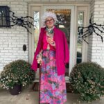 Iris Apfel Instagram - Candy, spiders, and tricky treaters galore…
These costumes are showing that more is more! 🎃🍬👻🕷️

Keep sharing your costumes - I want to see them!! 

#halloween #halloweencostume