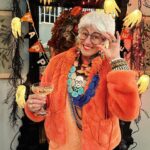 Iris Apfel Instagram - The spooky celebrations continue! 👻🍭🌟🎃 #halloween