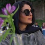Sare Bayat Instagram - .
سی‌امین نمایشگاه ملی صنایع دستی تا ۹ شهریور ماه در محل دائمی نمایشگاه‌های بین‌المللی تهران سالن‌های ۸، ۹، ۱۰، ۱۱ و سری ۲۵ برقرار می‌باشد، ساعت بازدید ۱۰ تا ۱۸
.
پی نوشت: این کلیپ مربوط به مراسم گرامیداشت هفته صنایع دستی در کاخ نیاوران می‌باشد
video: @khabarnegar_honar
.
#ساره_بیات #سفیر_صنایع_دستی
#sarehbayat #sareh_bayat