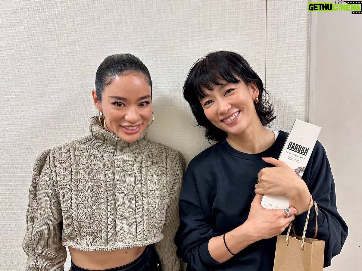 Asami Mizukawa Instagram - Awich Queendom -THE UNION- at K-Arena Yokohama🌹
最高最高最高。
なんであんな愛に溢れているの!この人は🥹エネルギーが渦巻いていて感動しっぱなしのステージでした❤️🔥大好き!
写真はね、まつもとなかいの時の。ライブの写真載せていいか分かんないからこっち載せちゃお🪐