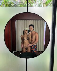 Renata Notni Instagram - 🐟💦
@oomandarina