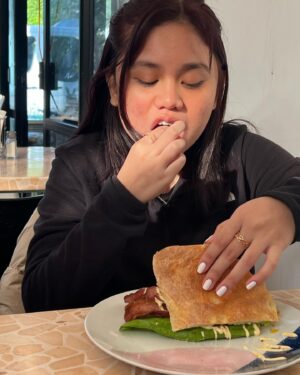 Judy Ann Santos Instagram - Our dearest ate yo,  Your last year as a teen starts today my love… next year twenteen ka na!! 😜 we love you dearly ate, thank you for all that you are.. for all the things you taught me when we were both growing up. This i promise you, for as long as i live.. i will forever be here for you.. sa ayaw at sa gusto mo, period walang erase. 🤭