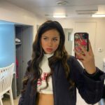 Sofia Wylie Instagram - Hi guys!! Here’s a lil photo dump from filming season 4!!!! 

I love each and everyone person who worked on this show so much. I have found some of my best friends, learned some of my biggest lessons, and have literally GROWN UP on this show. I never had a high school experience, but this show gave me a taste of that. I got to go to homecoming, camp, prom, be in a school musical, a drama club, be a cheerleader, and truly be accepted for the first time during these past 4 years on hsmtmts. The amount of work everyone on this show has put in, is above and beyond. I want to express my gratitude to all the crew members, cast, writers, producers, directors, and EVERYONE who has supported the show over the years. Thank you thank you thank you for making these some of the best, most growing years of my life♥️ I love you! @highschoolmusicalseries