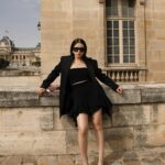 Anna-Maria Sieklucka Instagram - Drogie!
Po ostatniej ankiecie a propos akceptacji swojego ciała, wiele z Was napisało, że wstydzi się tego jak wygląda. Przeważnie nie sprawiacie sobie komplementów i często poczucie własnej wartości uzależniacie od zdania innych na Wasz temat. 
Zastanawiałyście się skąd to się bierze? Dlaczego pozwalacie na to, by Waszą osobistą wartość dyktowali Wam ludzie? Jaka sytuacja/ jakie sytuacje spowodowały, że straciłyście niekiedy swoją kobiecość a czasem nawet tożsamość? 
Dla mnie każda z Was jest piękna, wyjątkowa i warta wszystkiego. Każda tak przepięknie różna. Każda tak niezwykle unikatowa. 
Nie zapominajcie proszę o tym, że jest w Was potencjał, który warto rozwijać. A kiedy tak krok po kroku, choćby zaczniecie od tego najmniejszego - uwierzycie w to, że warto siebie pokochać, to wtedy to, co sądzą o Was inni ludzie zacznie mieć coraz mniejsze znaczenie.
Bardzo Wam tego życzę i bardzo w Was wierzę 🤍
.
.
.
📸 @nadiakrawiecka 

#selflove #selfcare #knowyourworth #youareenough