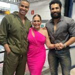 Susana Vieira Instagram - Dia feliz revendo amigos nos estúdios Globo!!! 🤍✨ @tvglobo