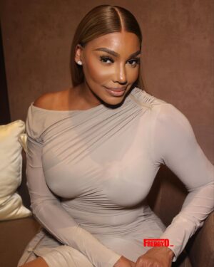 NeNe Leakes Instagram - SWIPE: Thank you so much to everyone that has gotten me dressed, hair, makeup and for my village pushing me thru this amazing “Ladies Of Success” weekend. 

Thank y’all so much
Your support means EVERYTHING 
@ladiesofsuccess
Glam: @laflairbelle 
Choosing ME