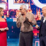 Vanessa Incontrada Instagram - Siamo prontiiiii .. inizia Zeliggggg 👏👏👏👏❤️😊😊

📺 #Zelig Questa sera su
Canale 5 e in streaming su
#MediasetInfinity