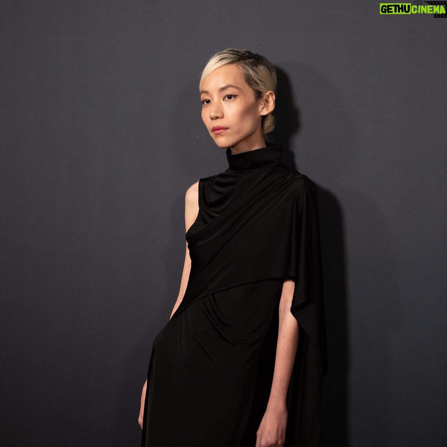 Chicha Amatayakul Instagram - sometimes it takes times, but stars do align 🌟
me in @ysl by @anthonyvaccarello for @starsaiff 🖤✨
thank you for having me and thank you to my fans for always being patient with me, i could never imagine any of this without you🐱🖤✨ #inannoyou