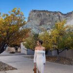 Kinsey Wolanski Instagram – Girlie girlie who loves to see the world and adventure ❤️ @amangiri
