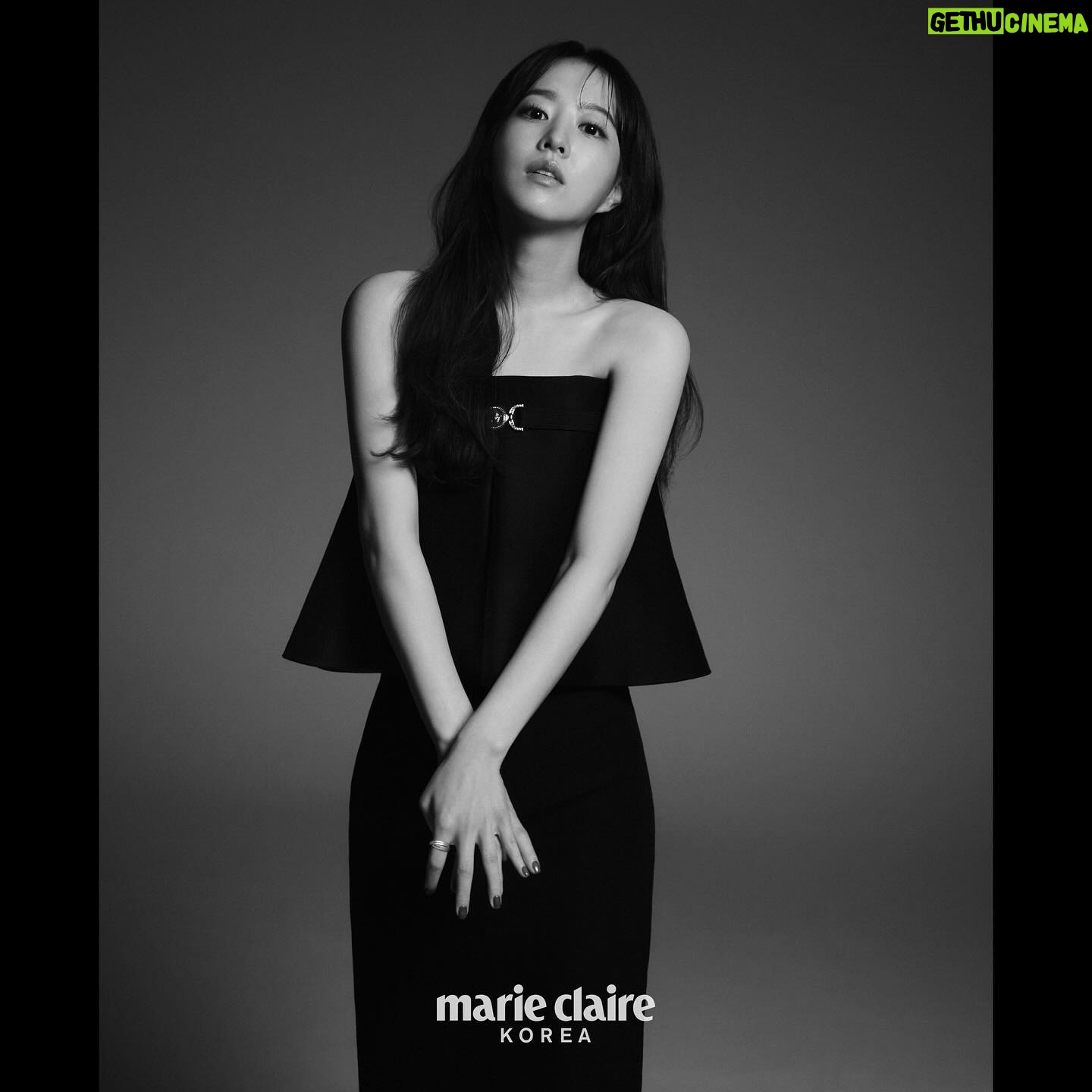 Park Bo-young Instagram - 함께해서 더욱 따뜻했던
unicef team 💙 BH @marieclairekorea