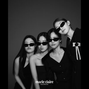 Han Hyo-joo Instagram - 함께여서 더 따뜻했던 🖤

@unicef_kr @marieclairekorea @bhent_official